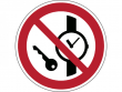 8: Verbotsschild - Mitführen von Metallteilen oder Uhren verboten (gemäß DIN EN ISO 7010)